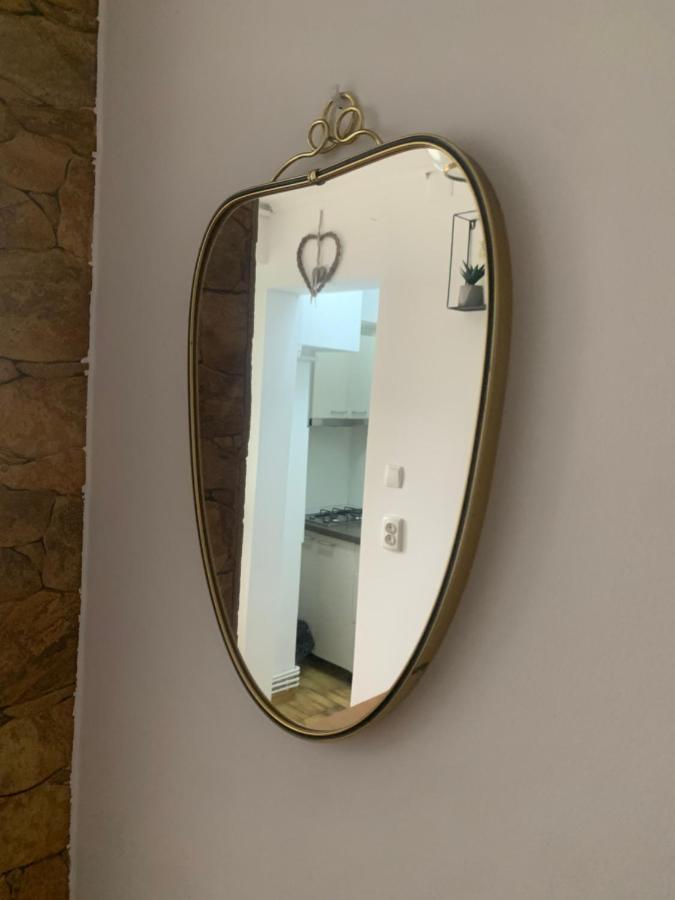 דירות אלבה לוליה Garsoniera 1 Decembrie מראה חיצוני תמונה